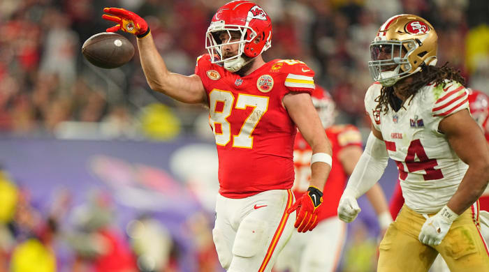 Travis Kelce after a reception.